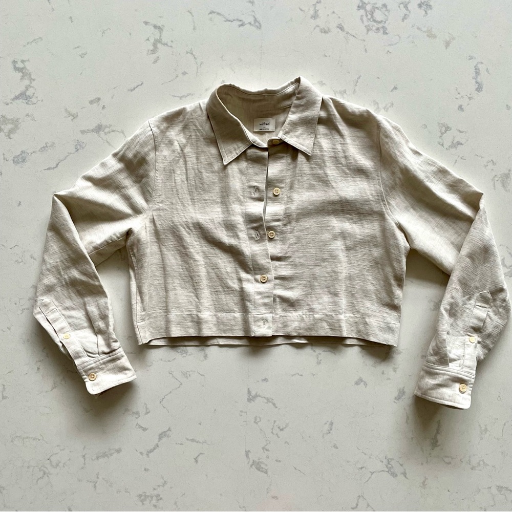 Wilfred Cropped Button-Down Shirt in Light Beige